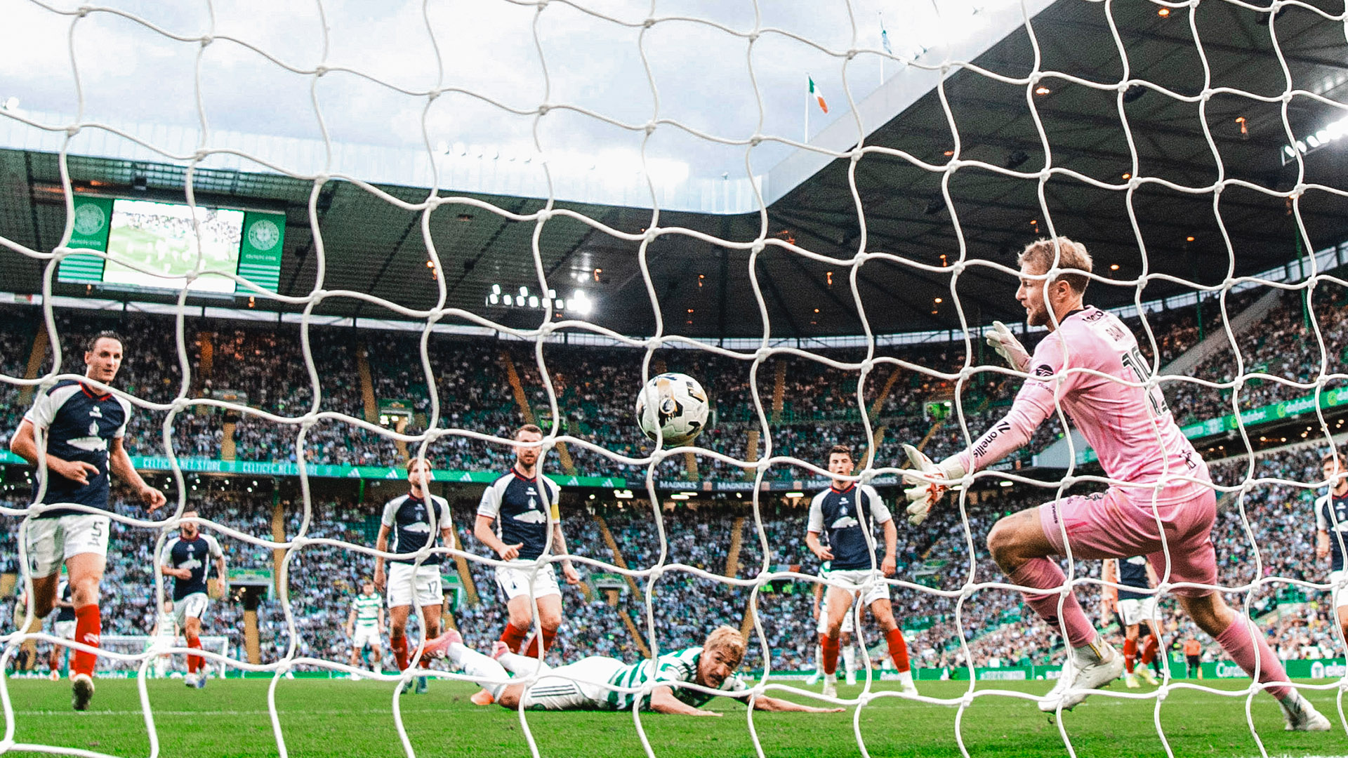 Unique Angle: Celtic v Falkirk (15/08/25)