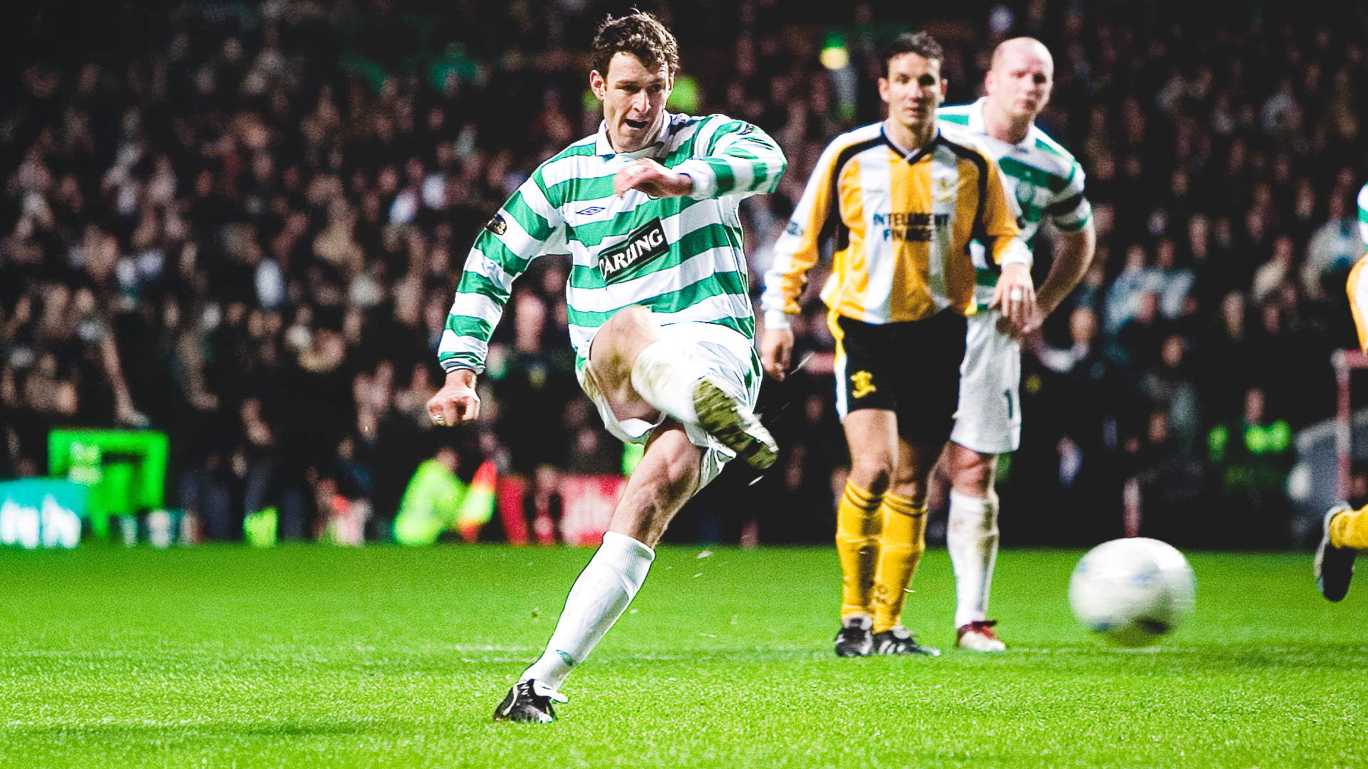 Classic Highlights: Celtic 2-1 Livingston (02/01/05)